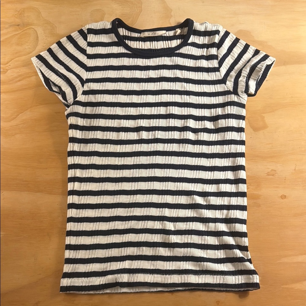 Doen Striped Short Sleeve T-Shirt